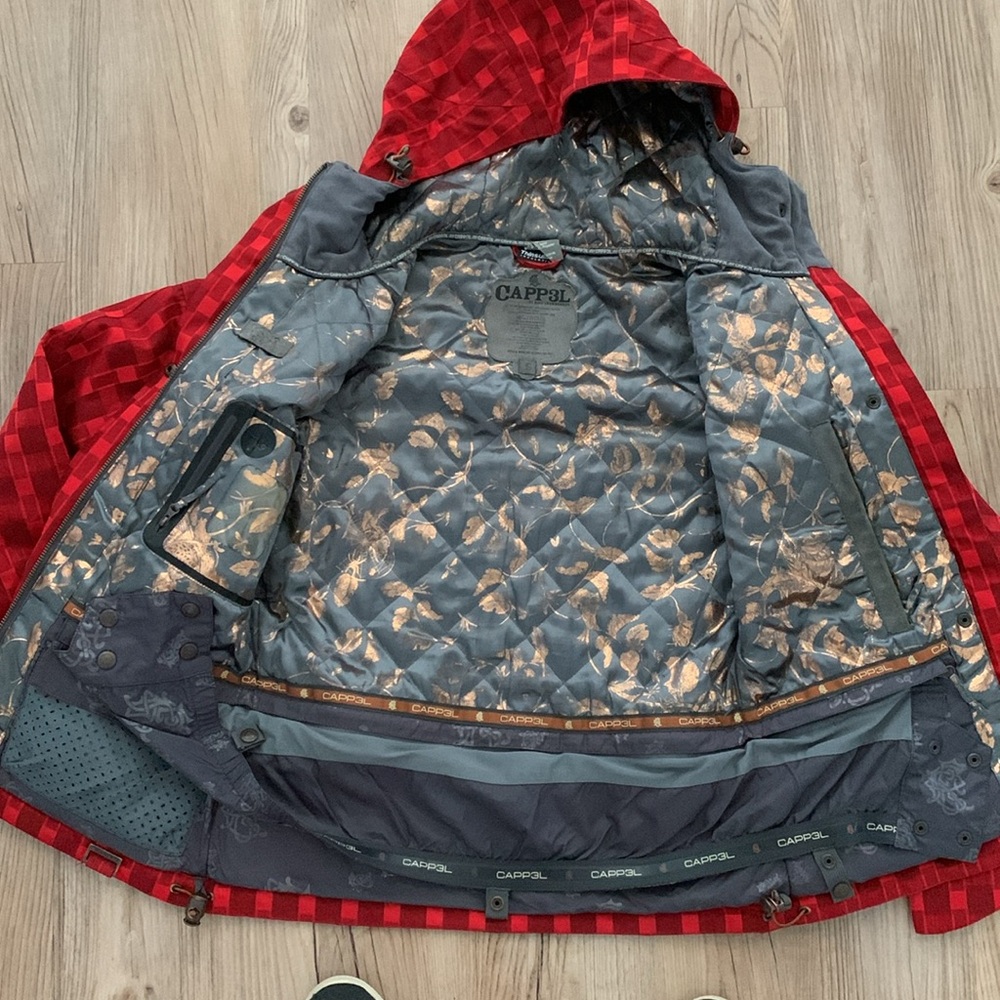 Winter Jacket - Picture 5 of 10